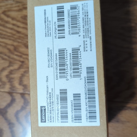 Lenovo Essential Webcam - Picture 2 of 3